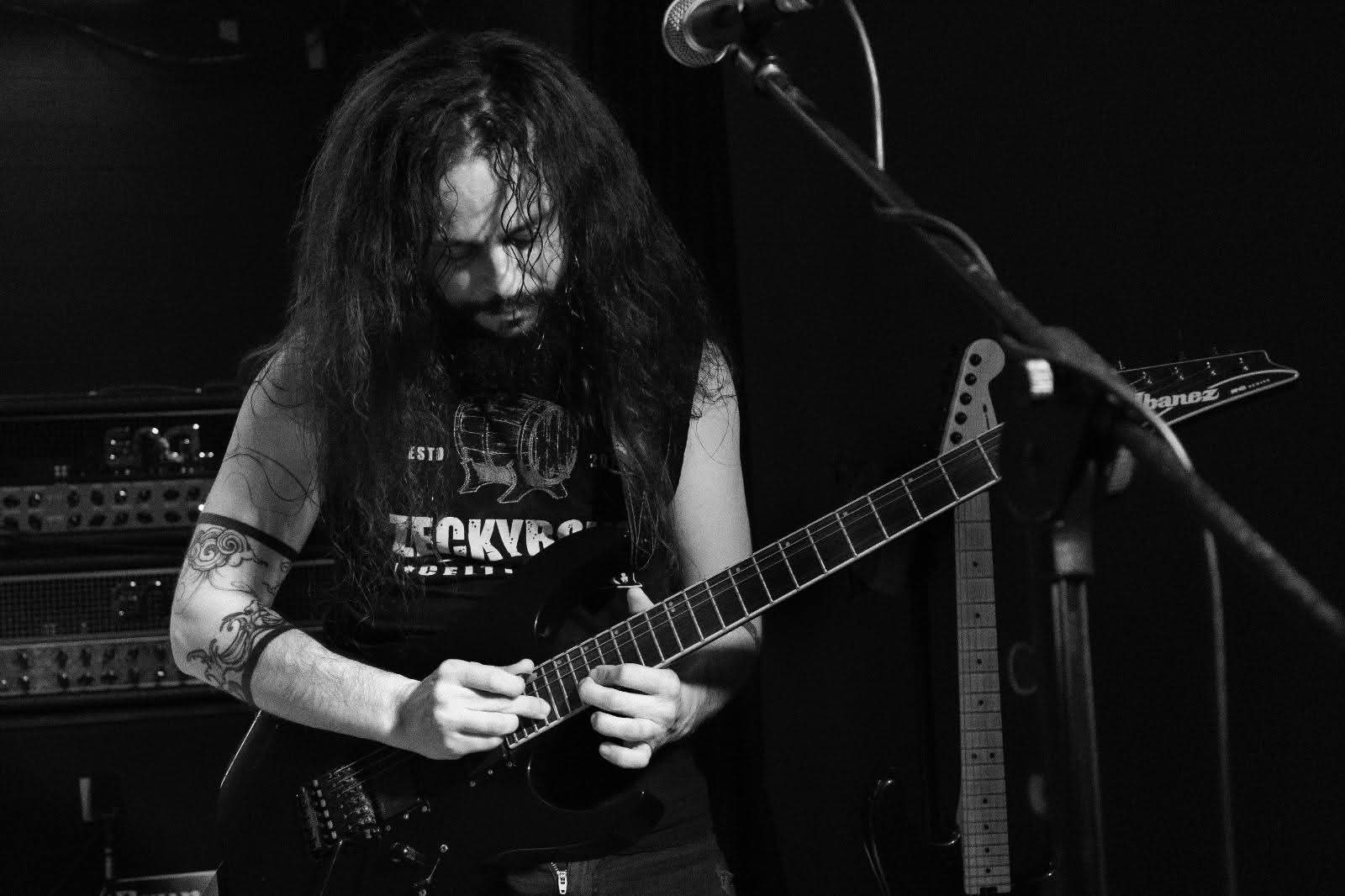 Giuseppe Cardamone — guitar