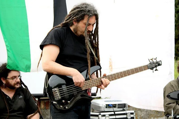 AydrA - Nuova Resistenza live