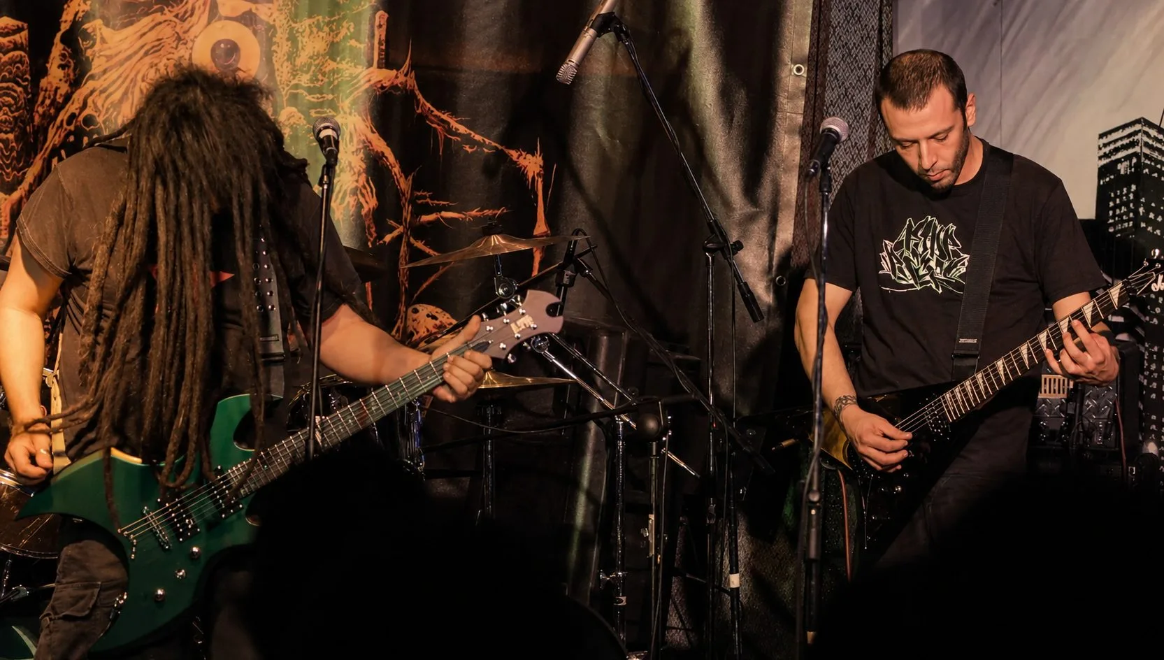 AydrA technical death metal band - mauro pacetti vocals undersiege live 2