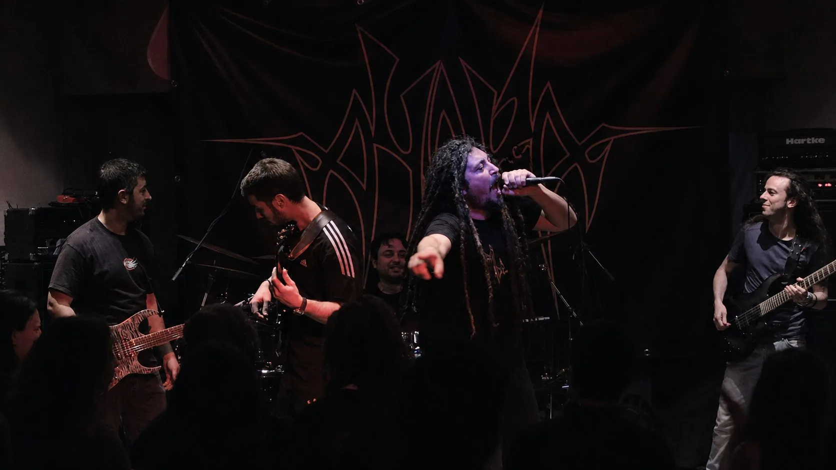 AydrA live come back · group 1 · 2013