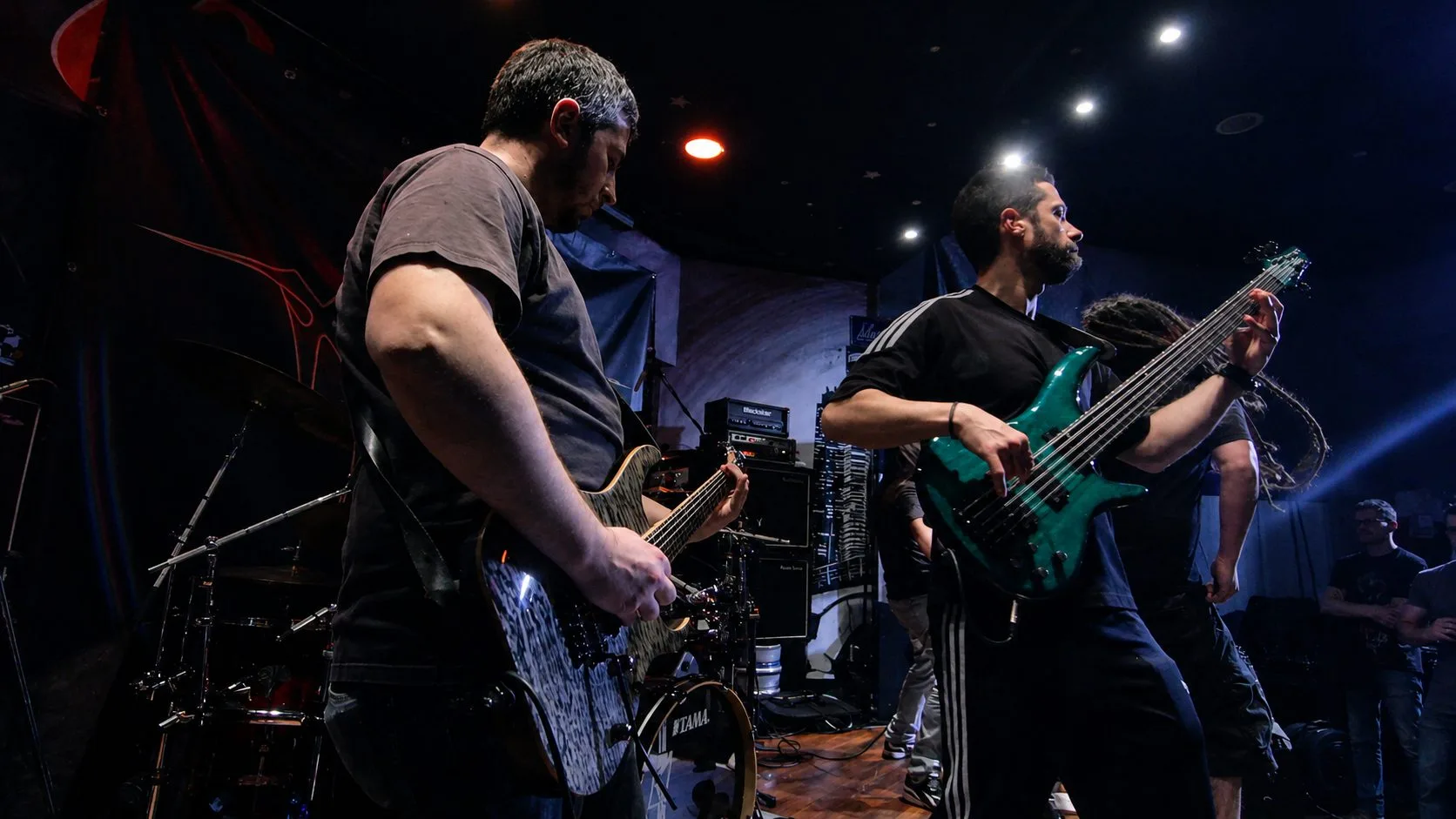 AydrA live come back · group 3